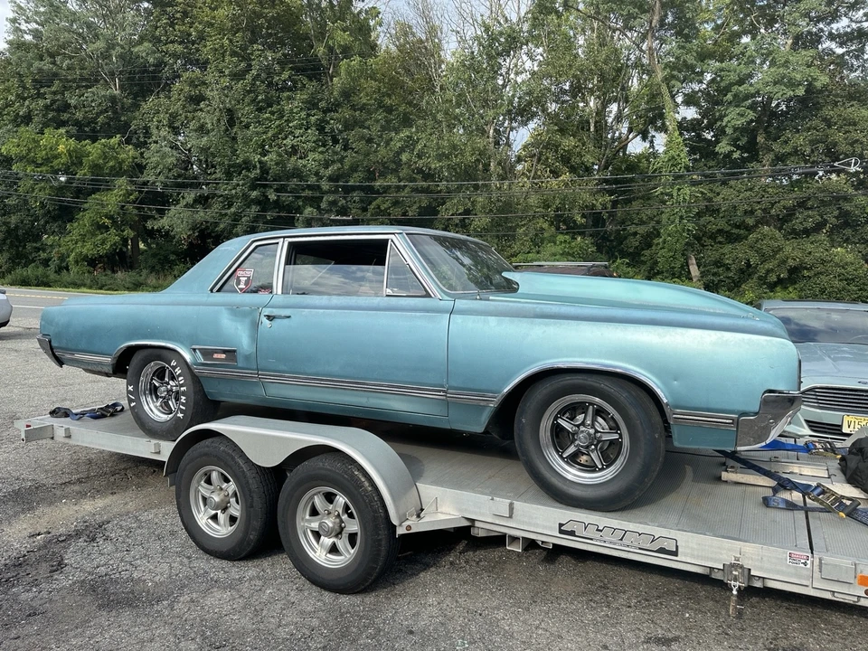 1965 Oldsmobile 442 1st Gen - Image 14 of 21