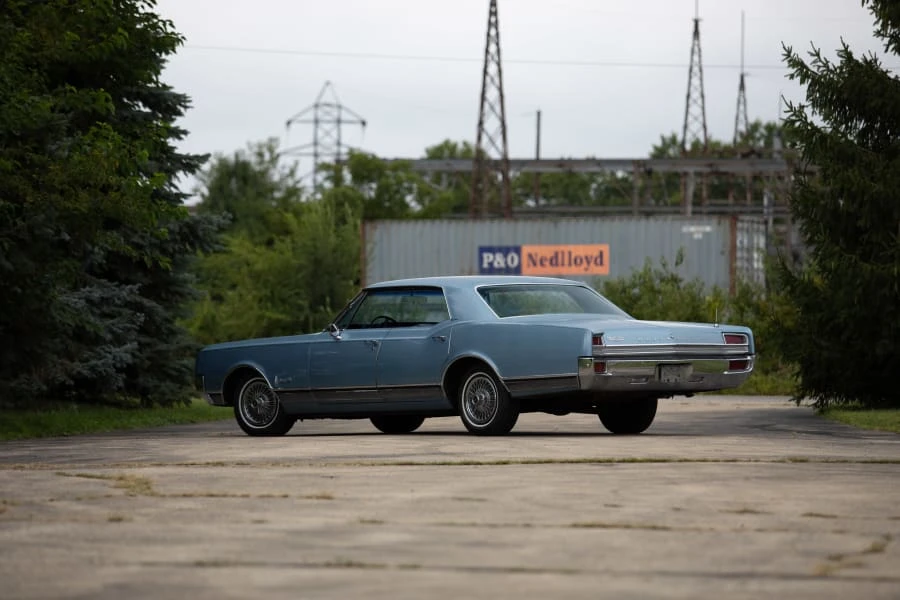 1965 Oldsmobile 88 - Image 16 of 29
