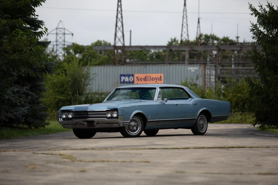 1965 Oldsmobile 88 - Image 11 of 29