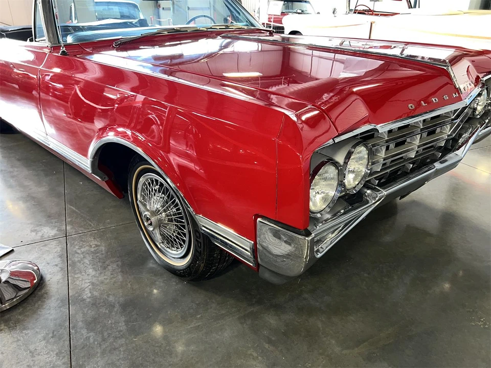 1965 Oldsmobile 98 - Image 3 of 29