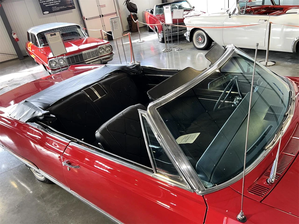 1965 Oldsmobile 98 - Image 7 of 29