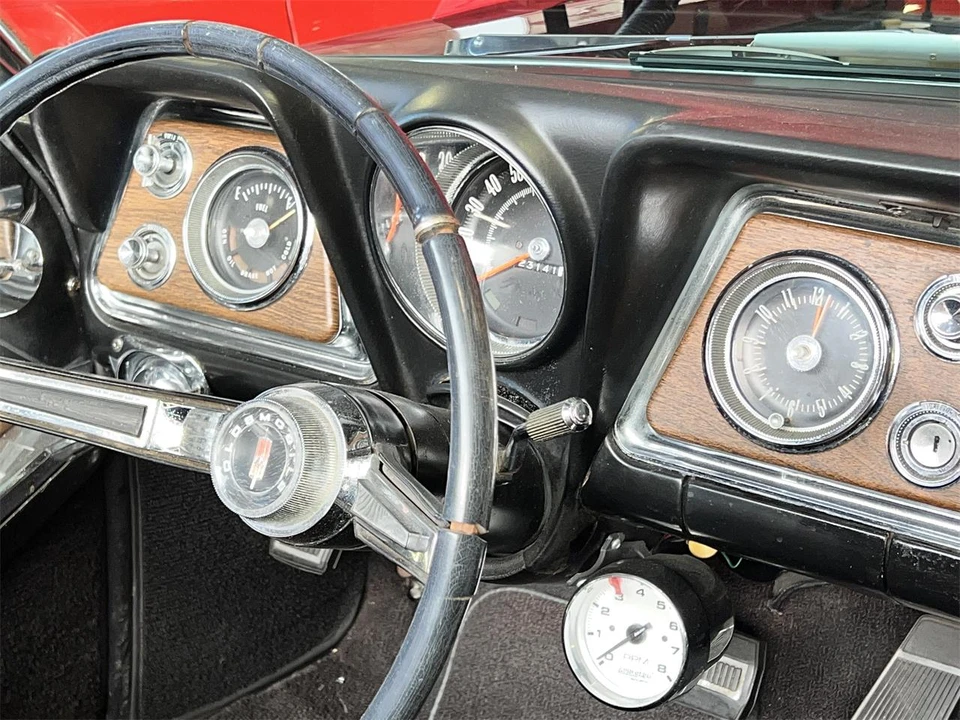 1965 Oldsmobile 98 - Image 27 of 29