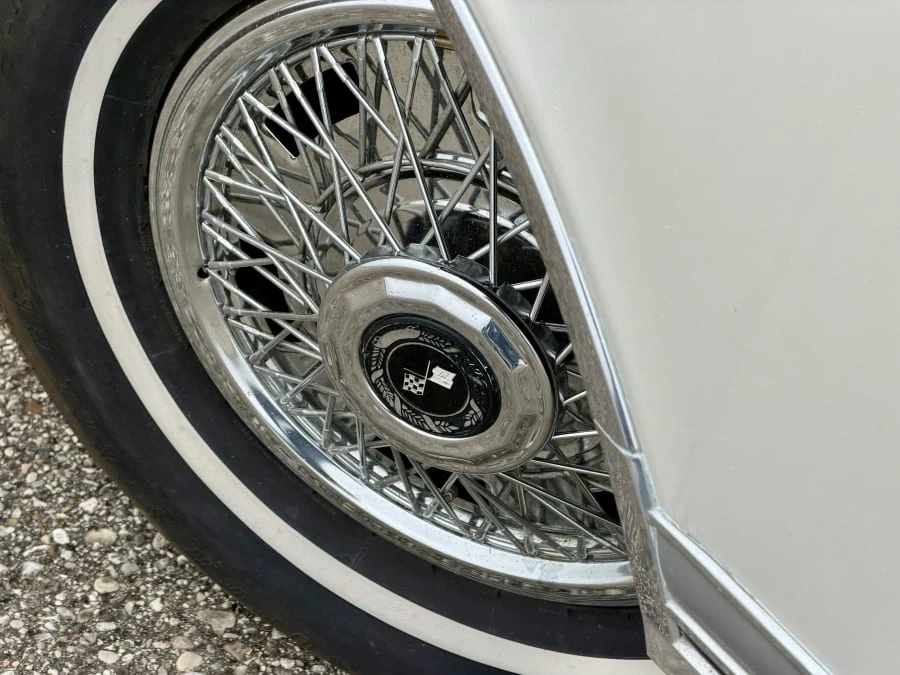 1965 Oldsmobile 98 - Image 10 of 25