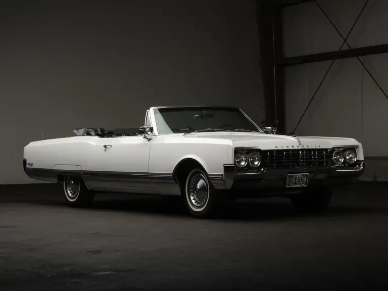1965 Oldsmobile 98 - Image 2 of 2