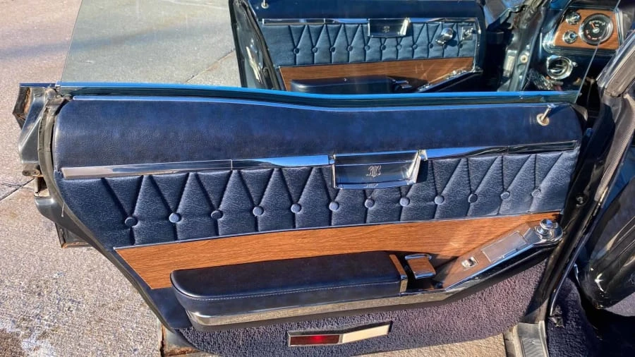 1965 Oldsmobile 98 - Image 9 of 19