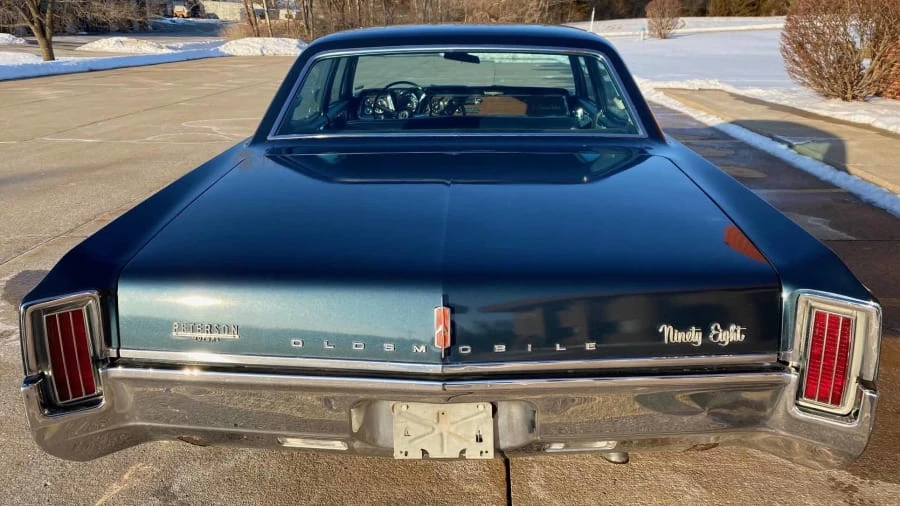1965 Oldsmobile 98 - Image 17 of 19