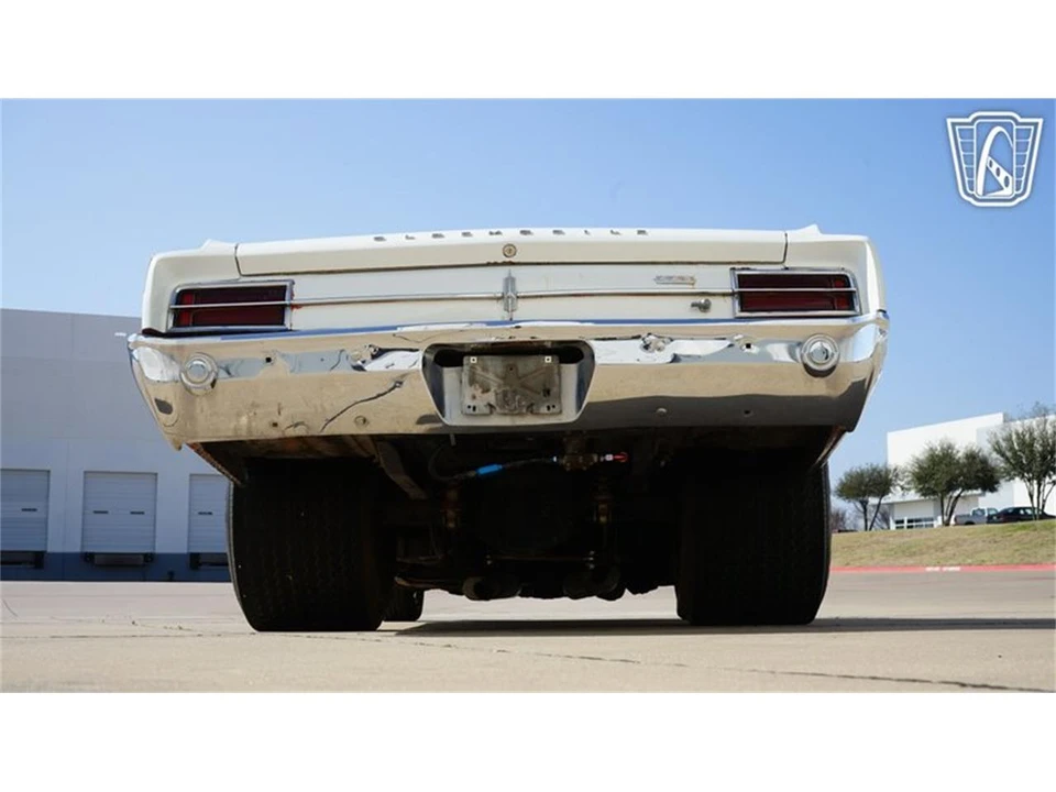 1965 Oldsmobile Cutlass 2nd Gen - Image 13 of 31