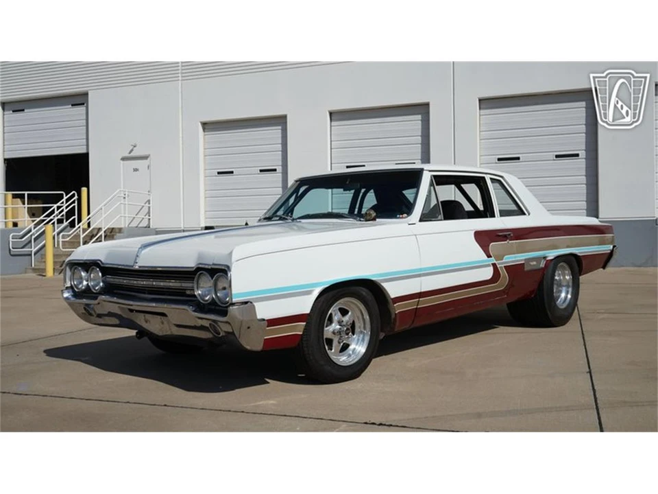 1965 Oldsmobile Cutlass 2nd Gen - Image 3 of 31
