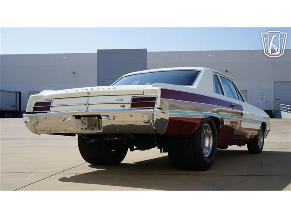 1965 Oldsmobile Cutlass 2nd Gen - Image 15 of 31