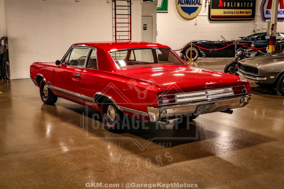1965 Oldsmobile Cutlass 2nd Gen - Image 9 of 31