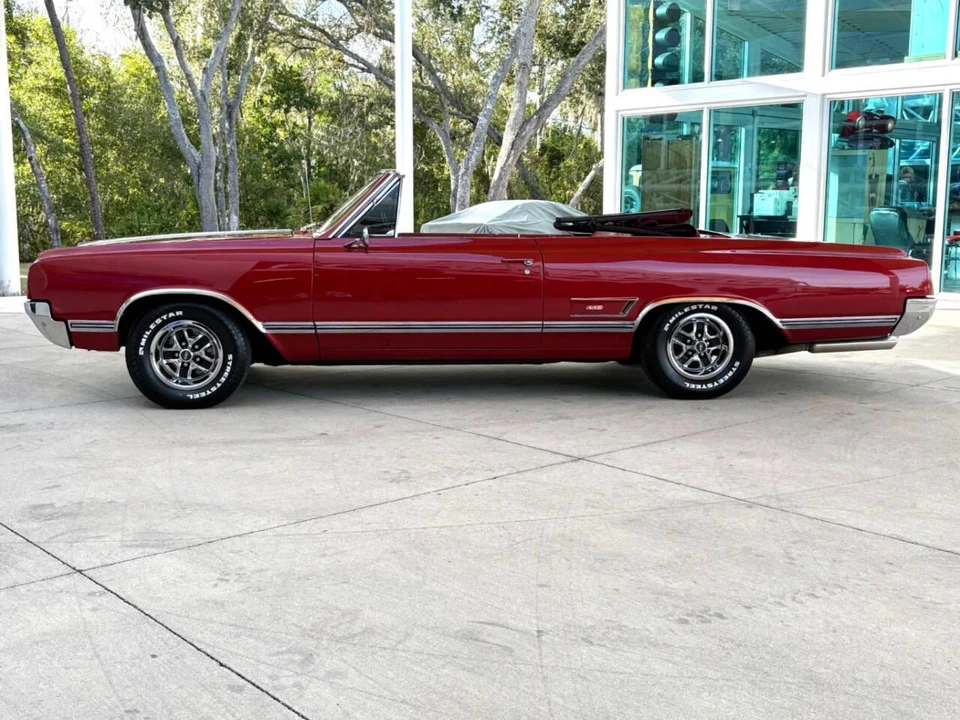 1965 Oldsmobile Cutlass 2nd Gen - Image 11 of 31