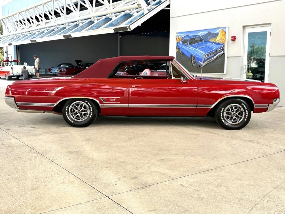 1965 Oldsmobile Cutlass 2nd Gen - Image 23 of 31