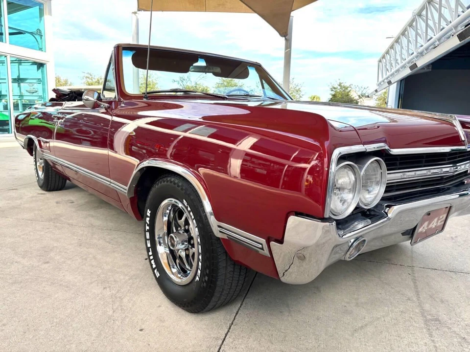 1965 Oldsmobile Cutlass 2nd Gen - Image 20 of 31