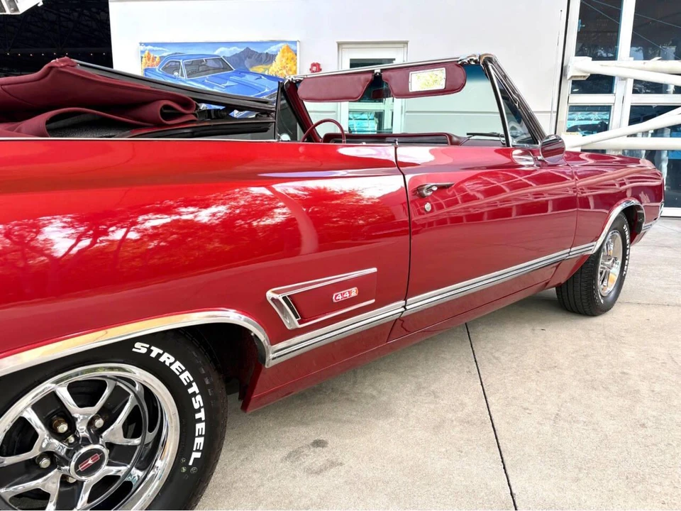 1965 Oldsmobile Cutlass 2nd Gen - Image 18 of 31