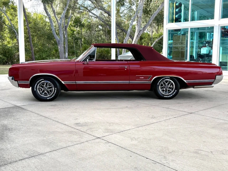 1965 Oldsmobile Cutlass 2nd Gen - Image 25 of 31