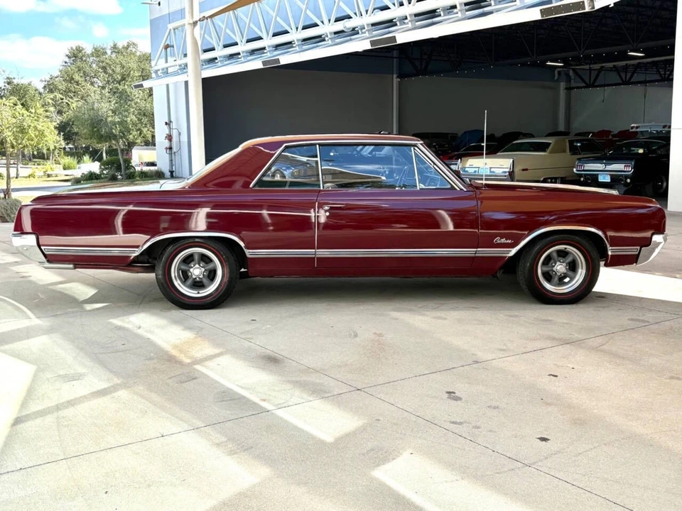 1965 Oldsmobile Cutlass 2nd Gen - Image 5 of 12