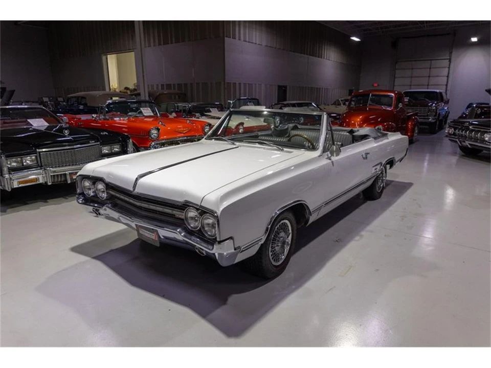 1965 Oldsmobile Cutlass 2nd Gen - Image 21 of 31