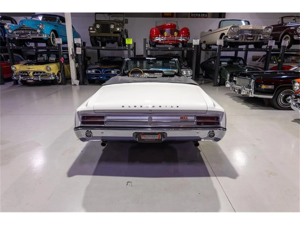 1965 Oldsmobile Cutlass 2nd Gen - Image 26 of 31