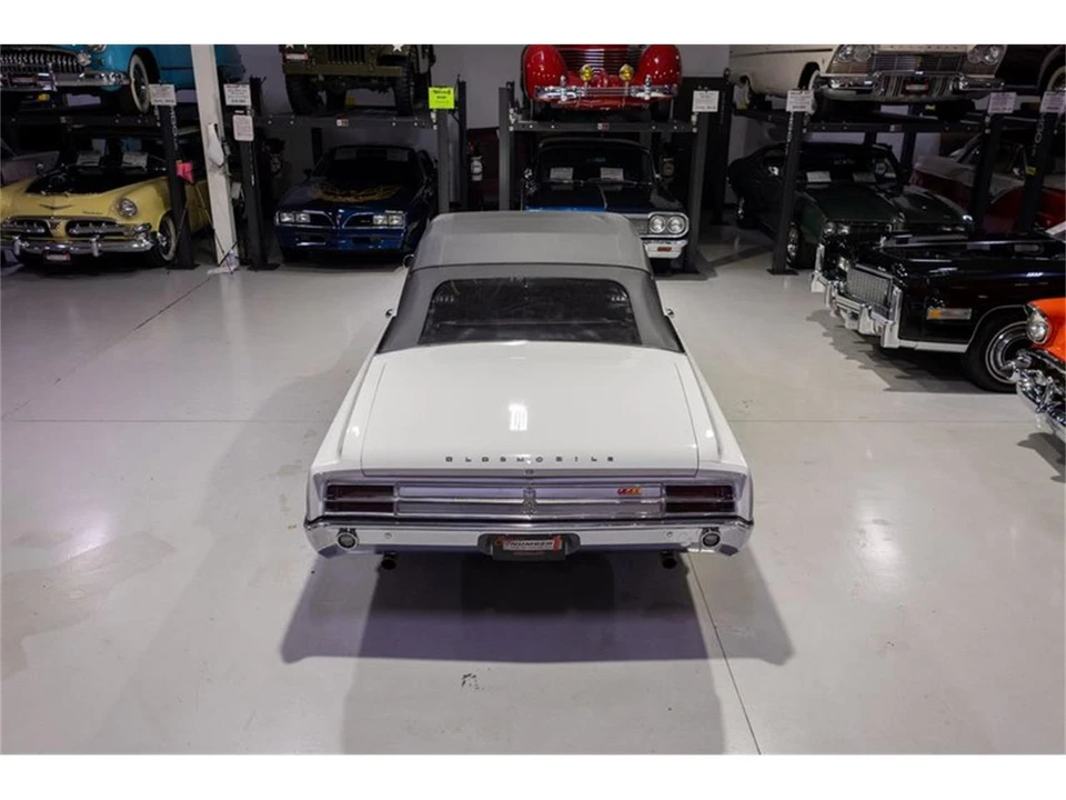 1965 Oldsmobile Cutlass 2nd Gen - Image 18 of 31