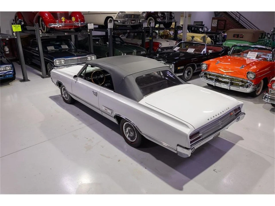 1965 Oldsmobile Cutlass 2nd Gen - Image 19 of 31