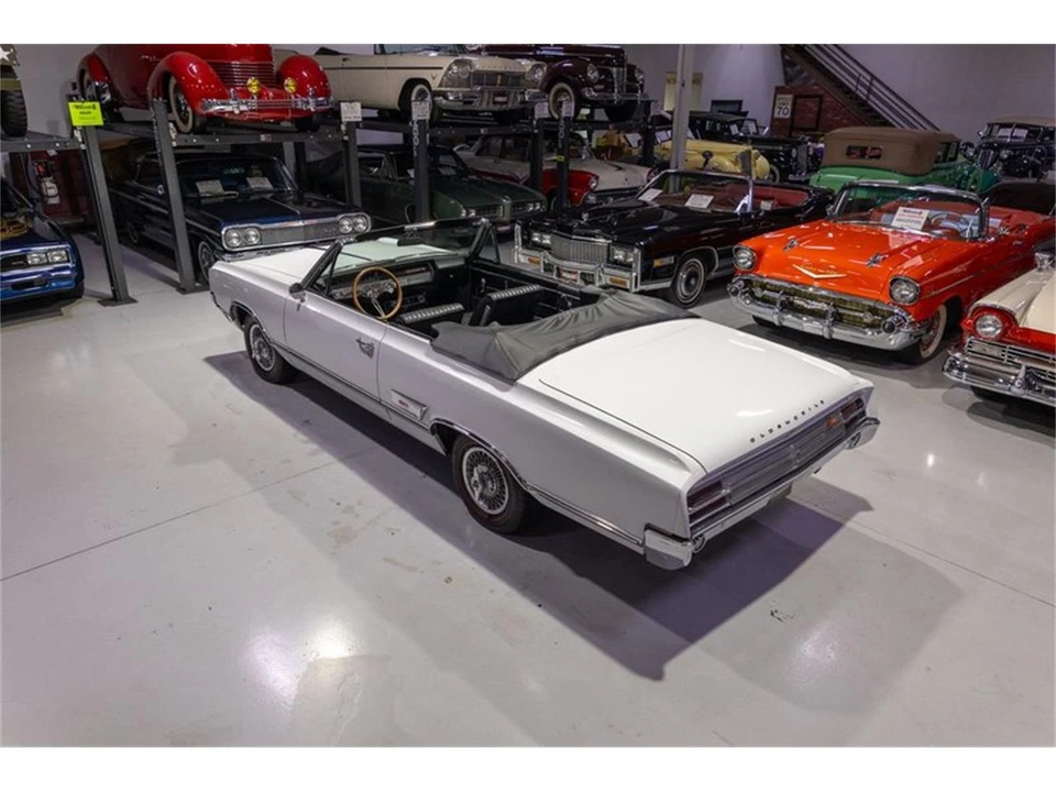 1965 Oldsmobile Cutlass 2nd Gen - Image 11 of 31