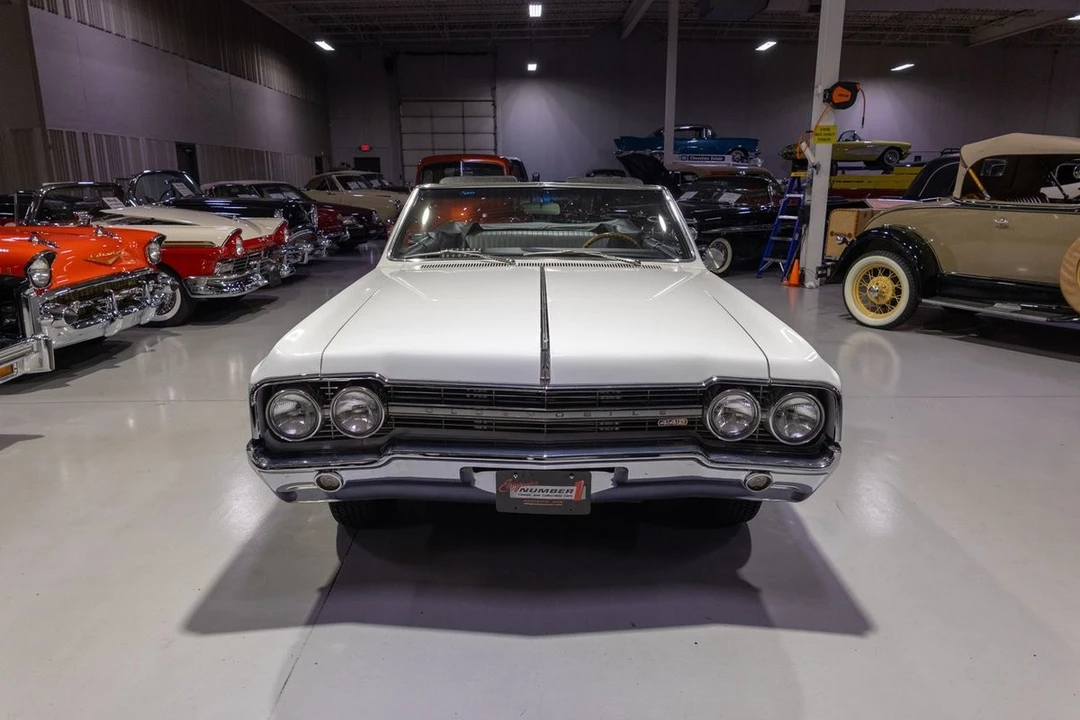 1965 Oldsmobile Cutlass 2nd Gen - Image 23 of 31