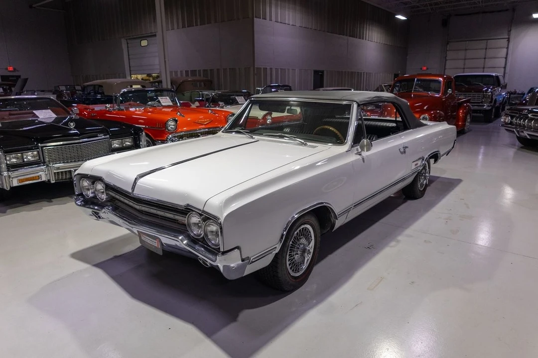 1965 Oldsmobile Cutlass 2nd Gen - Image 30 of 31