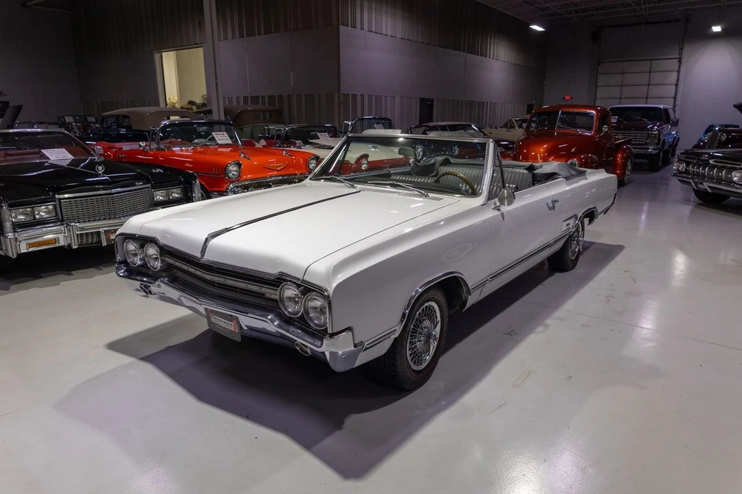 1965 Oldsmobile Cutlass 2nd Gen - Image 22 of 31