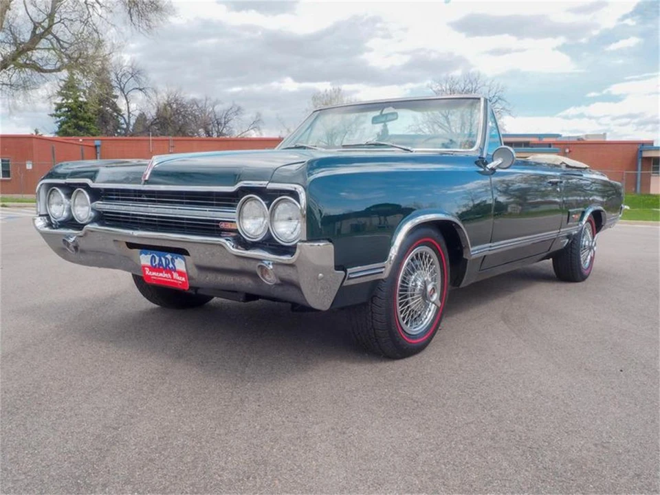 1965 Oldsmobile Cutlass 2nd Gen - Image 21 of 31