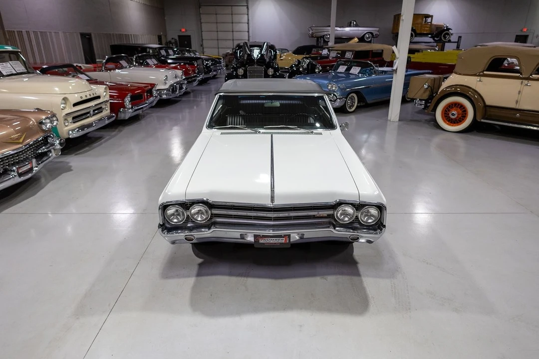 1965 Oldsmobile Cutlass 2nd Gen - Image 14 of 21