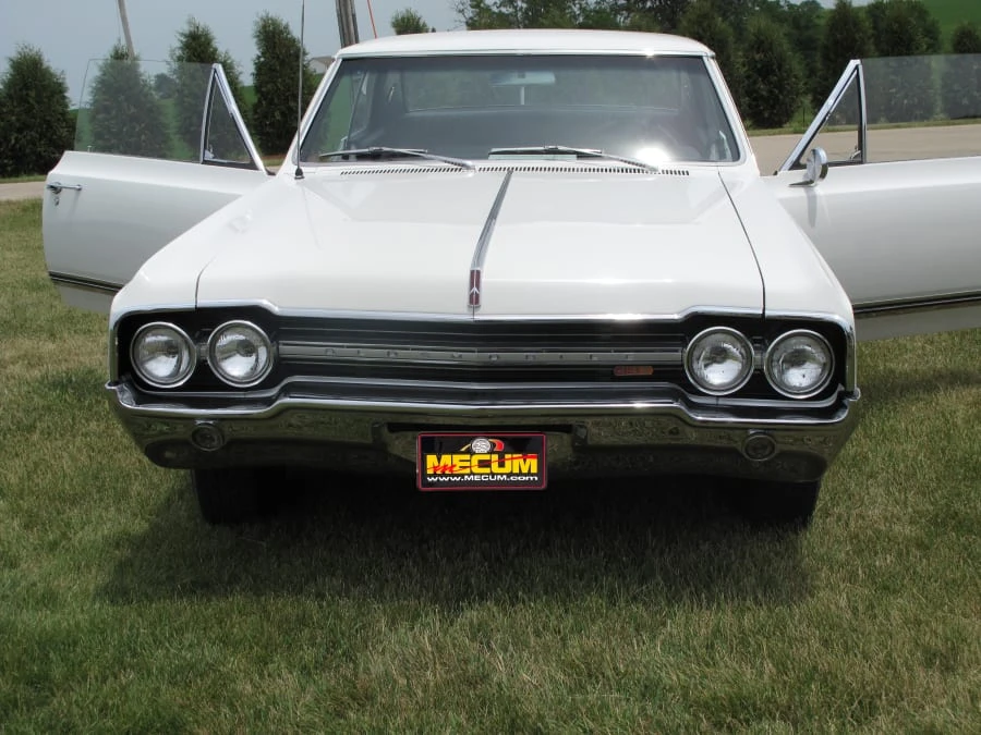 1965 Oldsmobile 442 1st Gen - Image 2 of 8