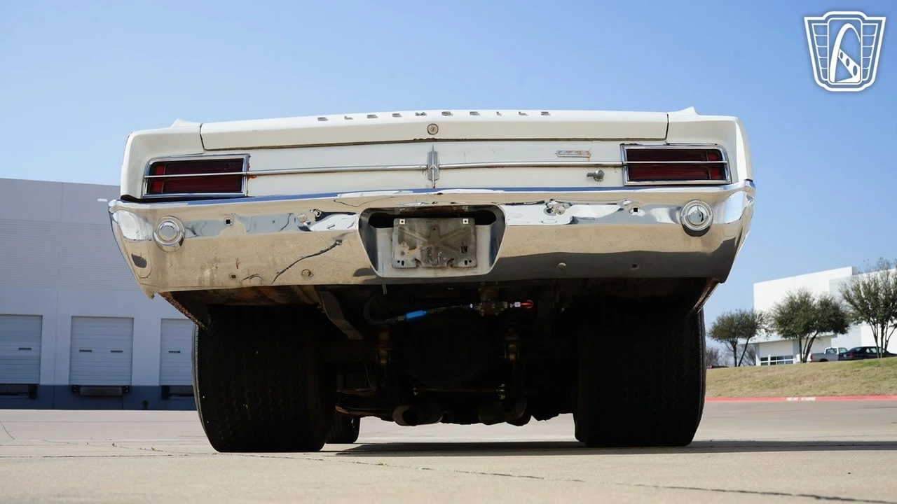 1965 Oldsmobile 442 1st Gen - Image 15 of 21