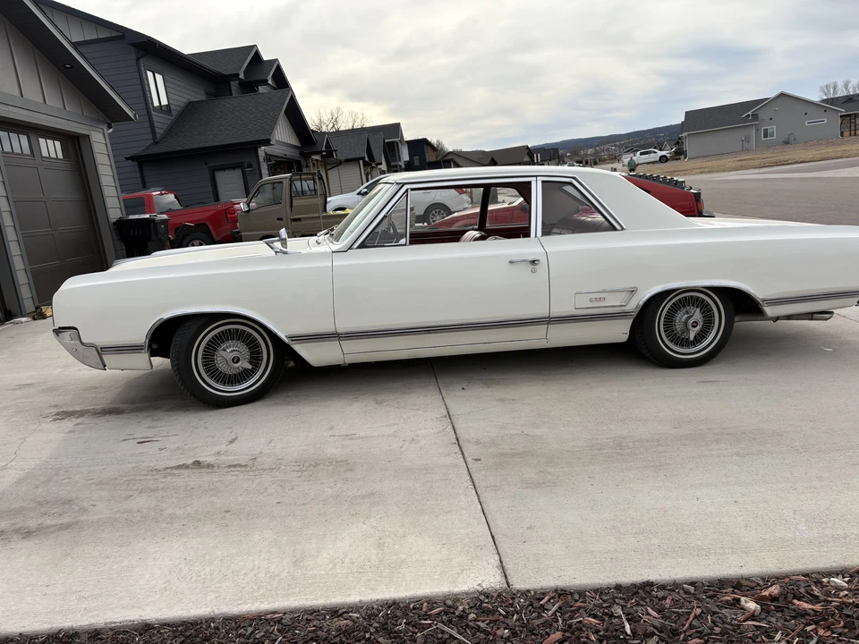 1965 Oldsmobile Cutlass 2nd Gen - Image 4 of 31