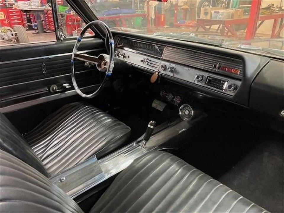 1965 Oldsmobile Cutlass 2nd Gen - Image 3 of 8