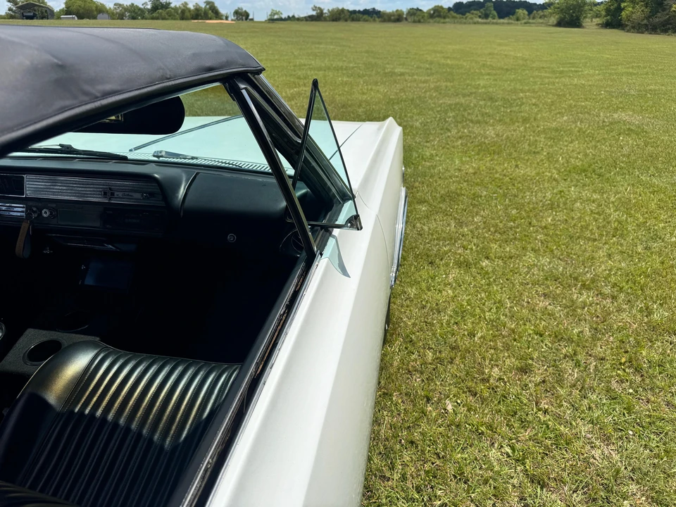 1965 Oldsmobile Cutlass 2nd Gen - Image 27 of 31