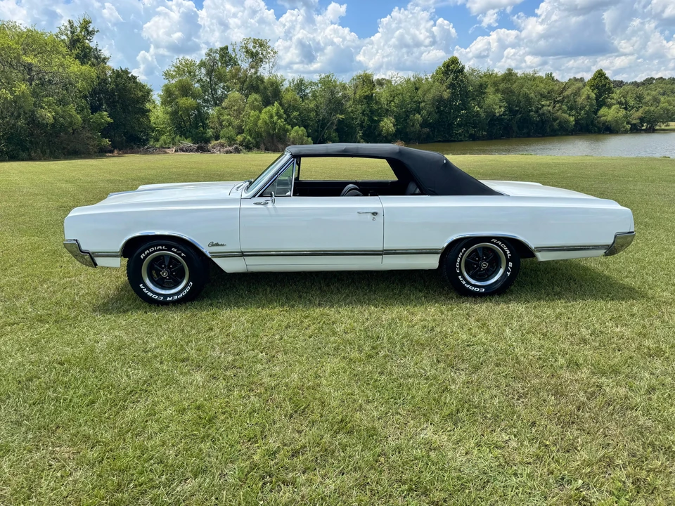 1965 Oldsmobile Cutlass 2nd Gen - Image 18 of 31