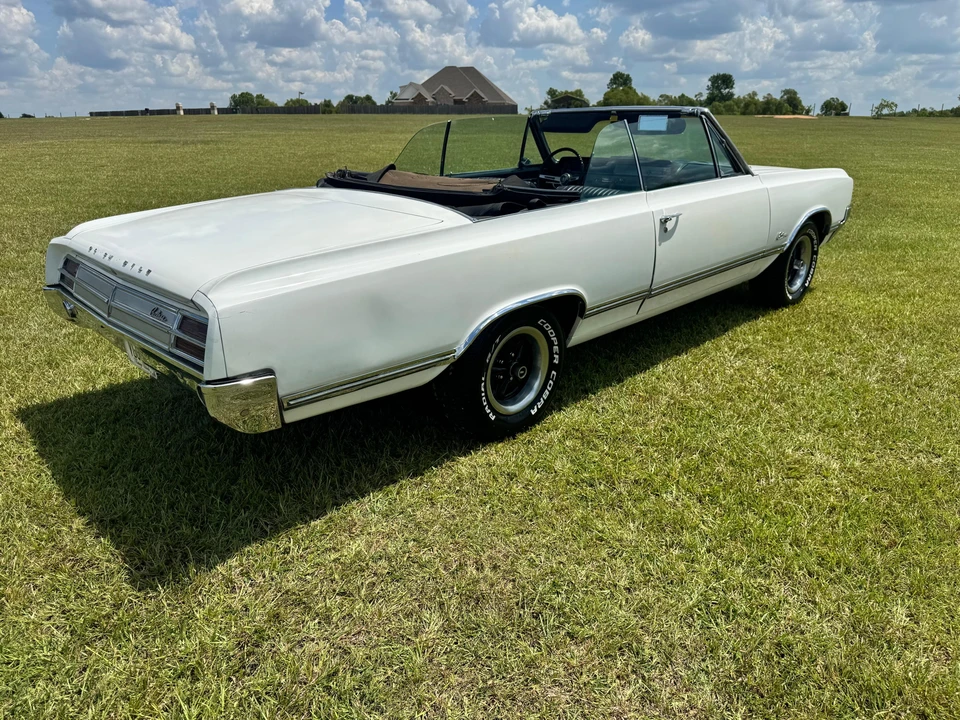 1965 Oldsmobile Cutlass 2nd Gen - Image 12 of 31