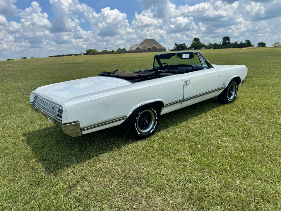 1965 Oldsmobile Cutlass 2nd Gen - Image 11 of 31