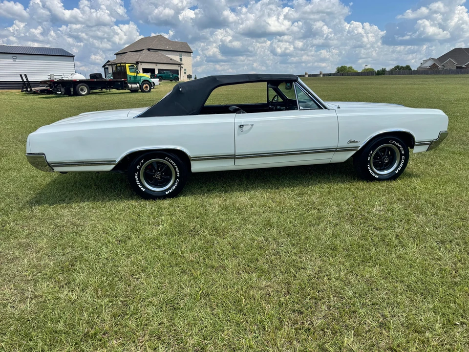 1965 Oldsmobile Cutlass 2nd Gen - Image 21 of 31