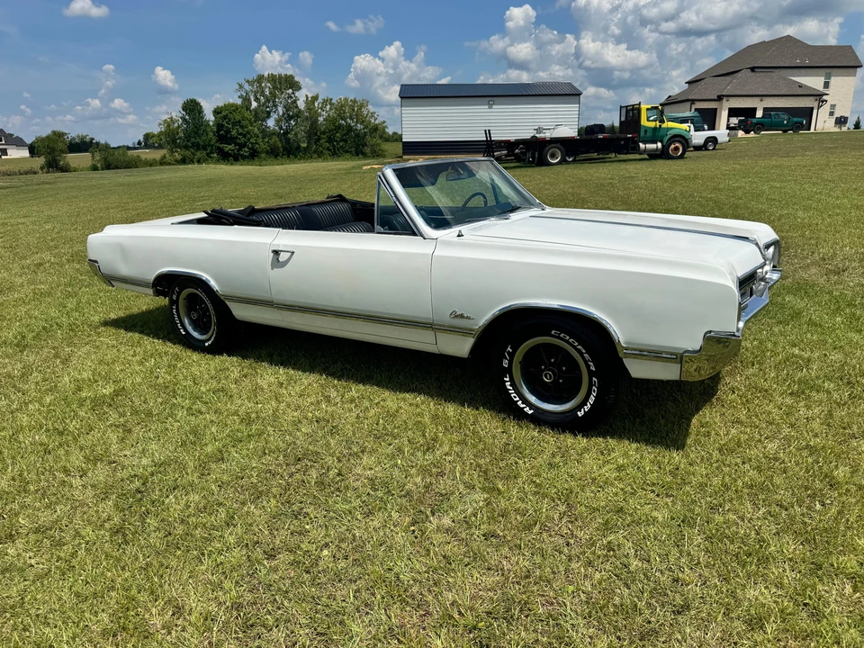 1965 Oldsmobile Cutlass 2nd Gen - Image 14 of 31