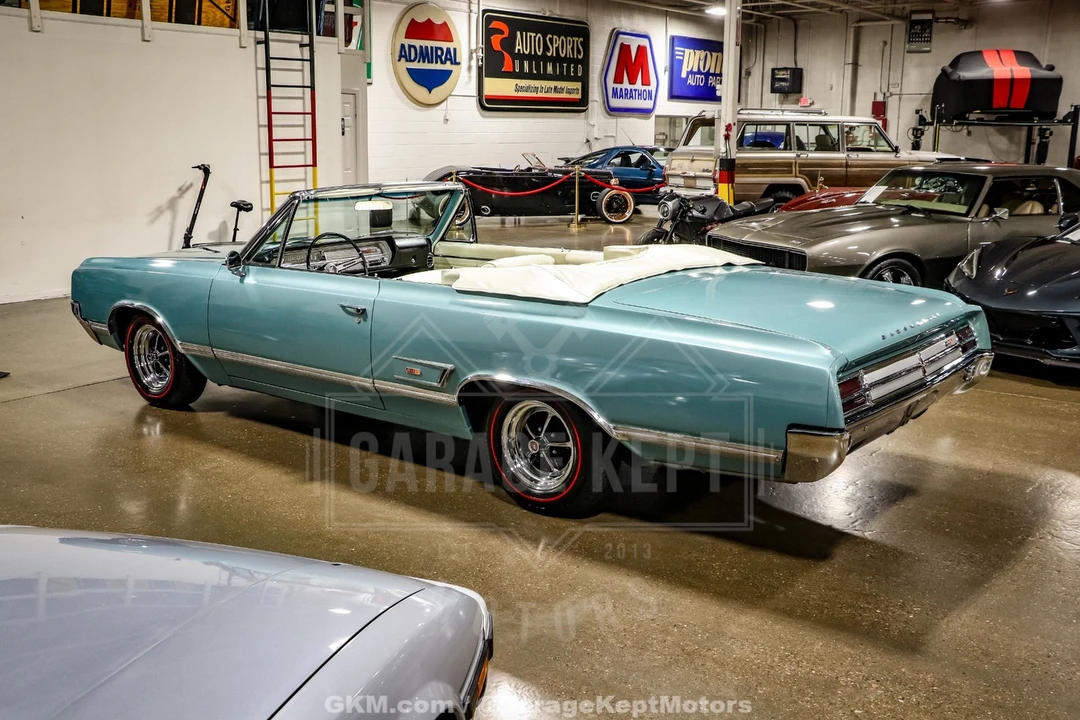 1965 Oldsmobile Cutlass 2nd Gen - Image 22 of 31