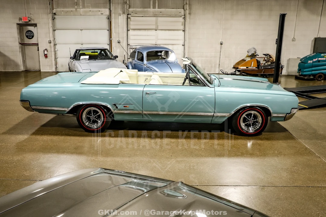 1965 Oldsmobile Cutlass 2nd Gen - Image 26 of 31