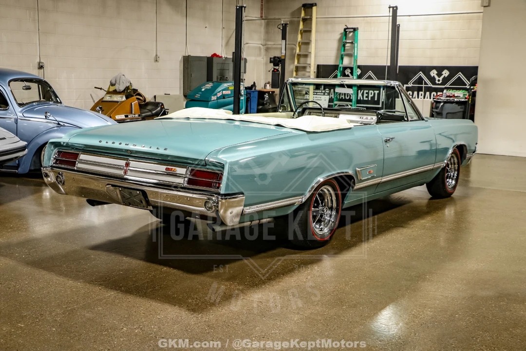 1965 Oldsmobile Cutlass 2nd Gen - Image 24 of 31
