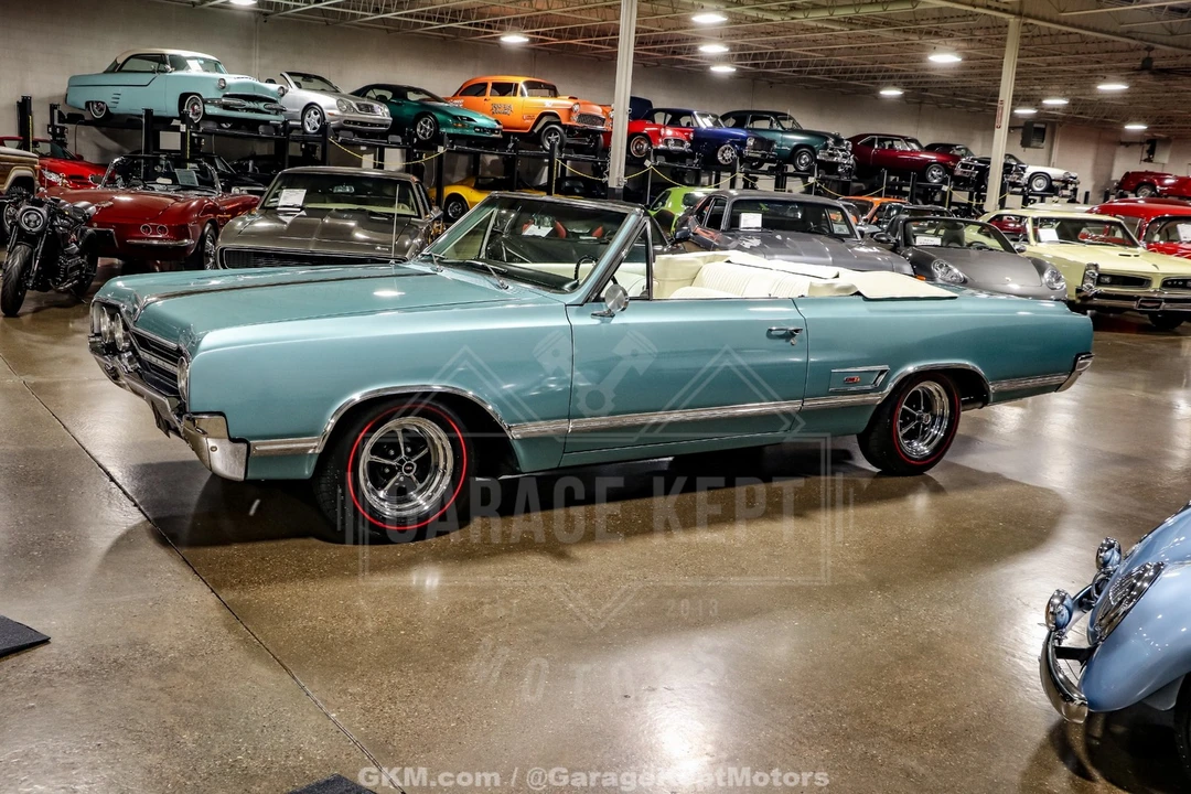 1965 Oldsmobile Cutlass 2nd Gen - Image 20 of 31