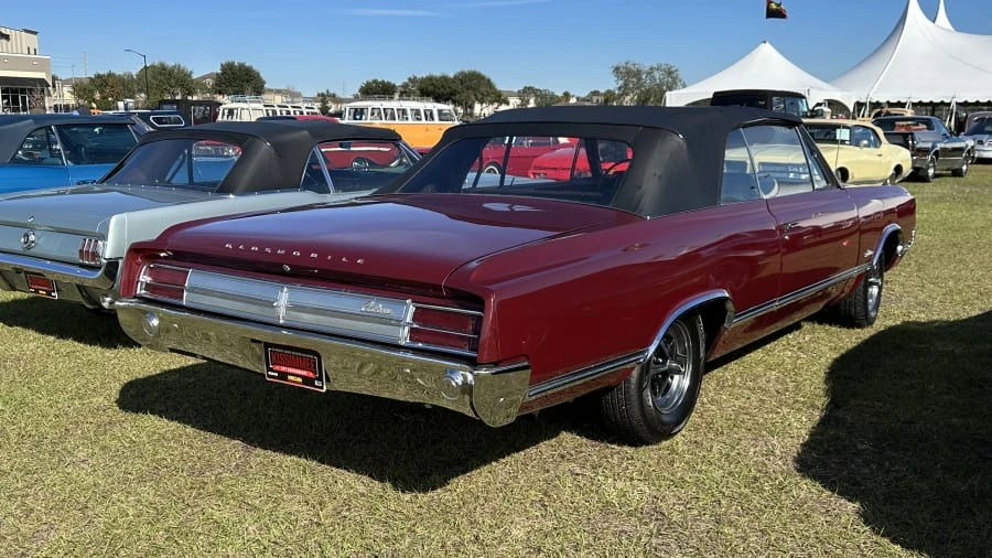1965 Oldsmobile Cutlass 2nd Gen - Image 2 of 6