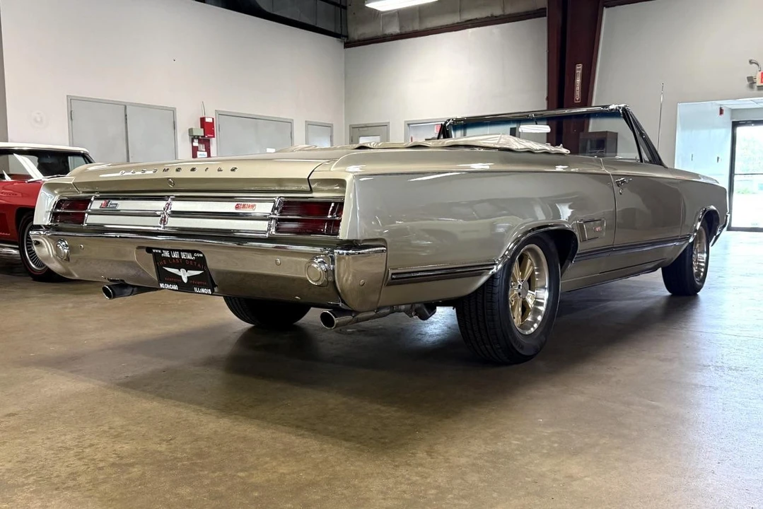 1965 Oldsmobile Cutlass 2nd Gen - Image 27 of 31