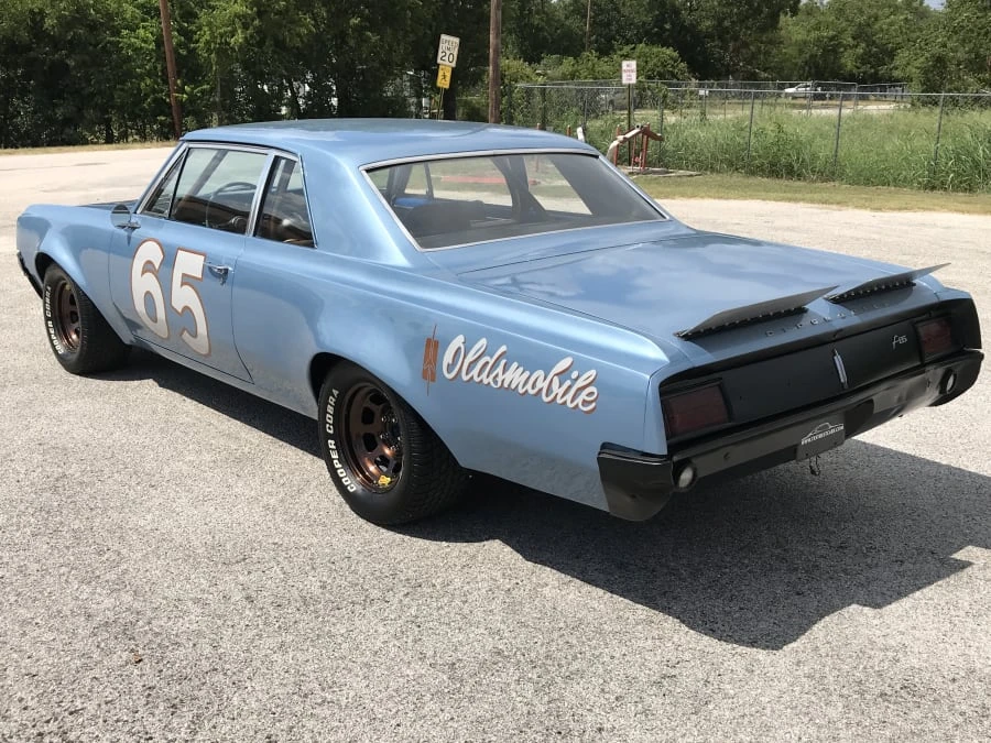 1965 Oldsmobile F-85 & Jetfire - Image 3 of 12