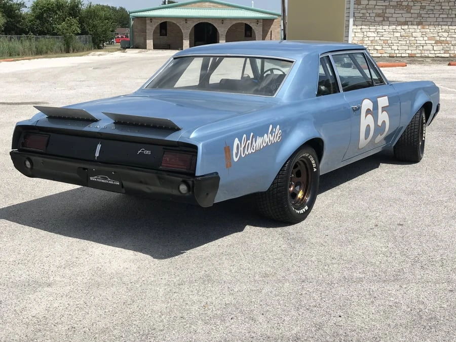 1965 Oldsmobile F-85 & Jetfire - Image 8 of 12