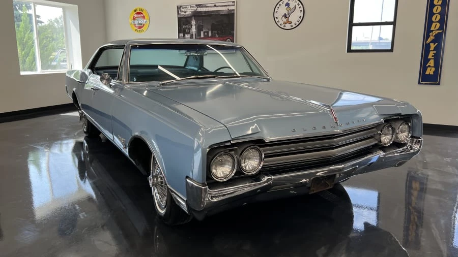 1965 Oldsmobile 88 - Image 3 of 6