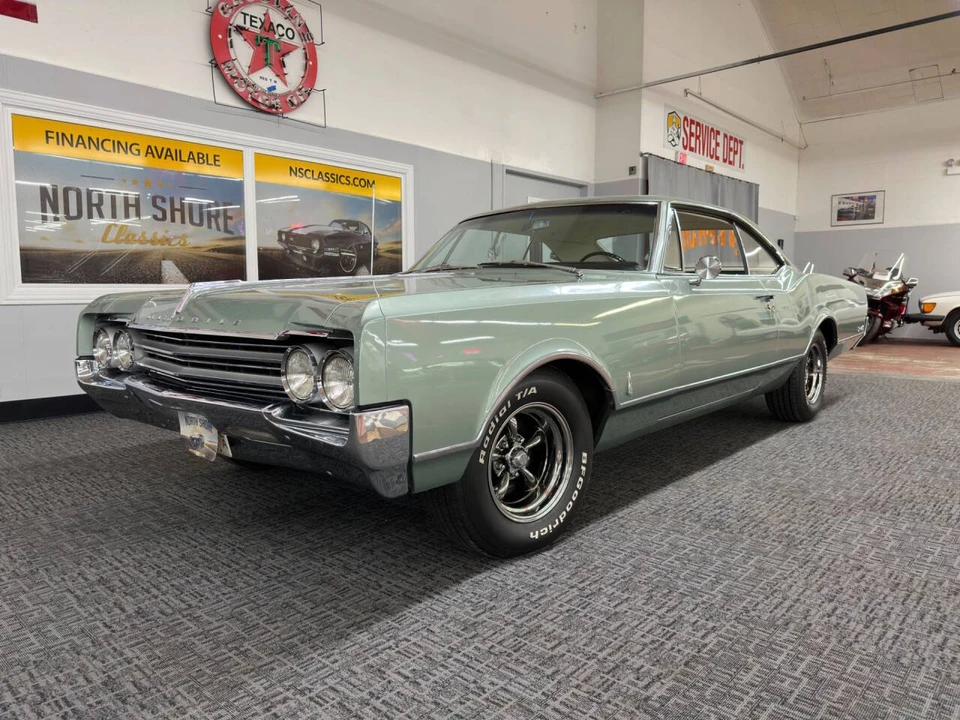 1965 Oldsmobile 88 - Image 2 of 31